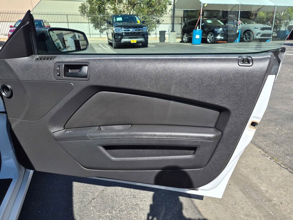 Used 2014 Ford Mustang Coupe w/ Equipment Group 102A image 21