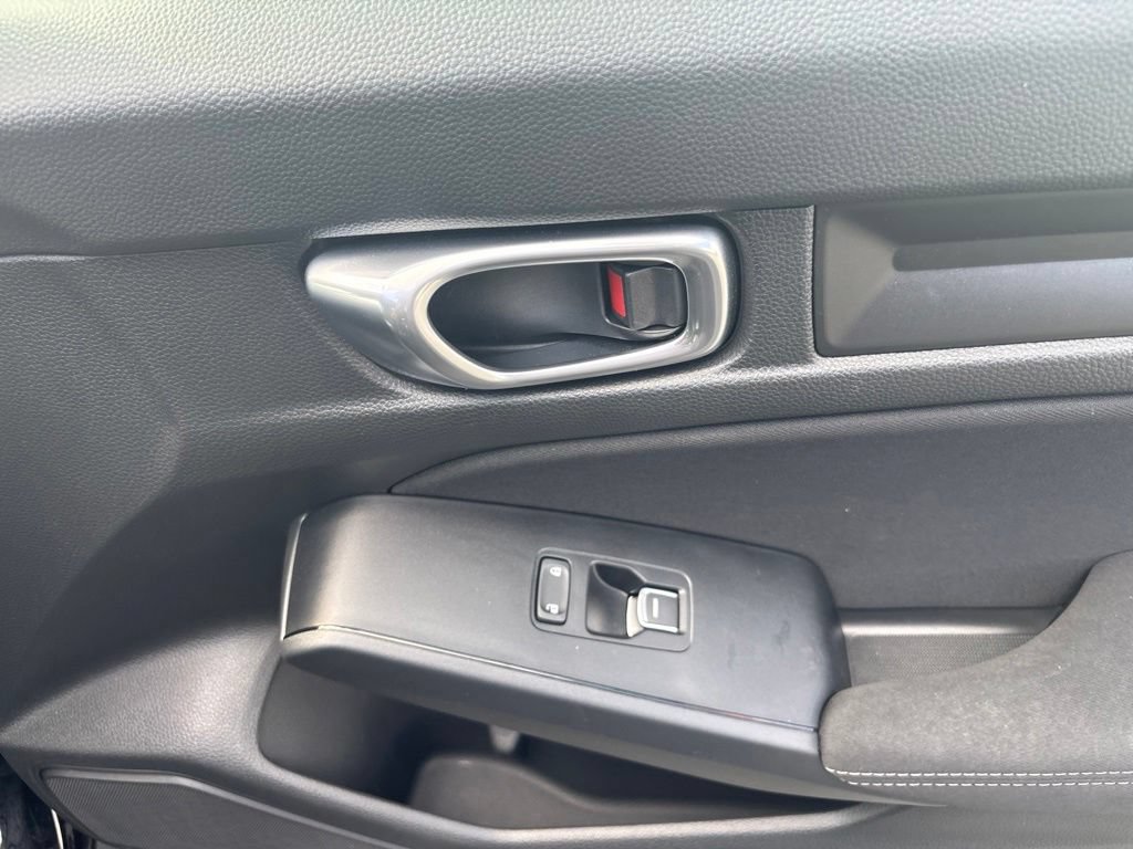 Used 2023 Honda Civic Sport image 28