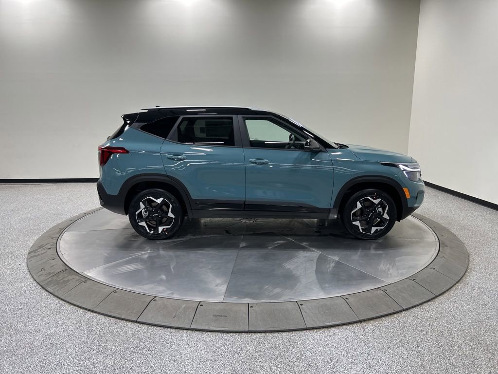 New 2026 Kia Seltos S image 4