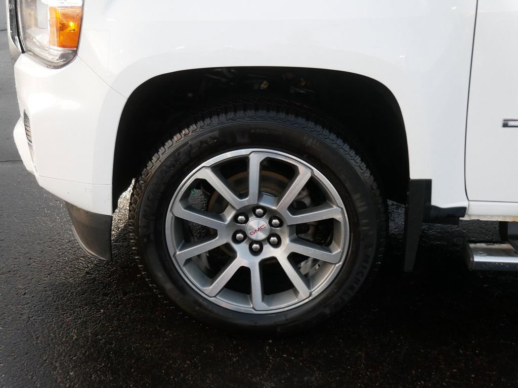 Used 2021 GMC Canyon Denali image 8
