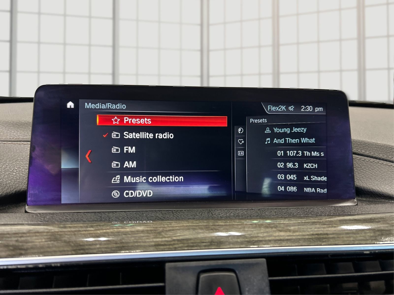 Used 2020 BMW 430i xDrive Coupe w/ Convenience Package image 12