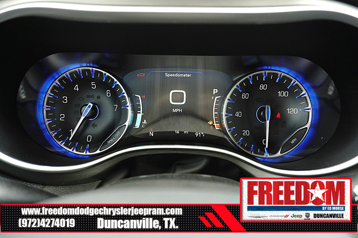 New 2027 Chrysler Pacifica Select FWD image 19