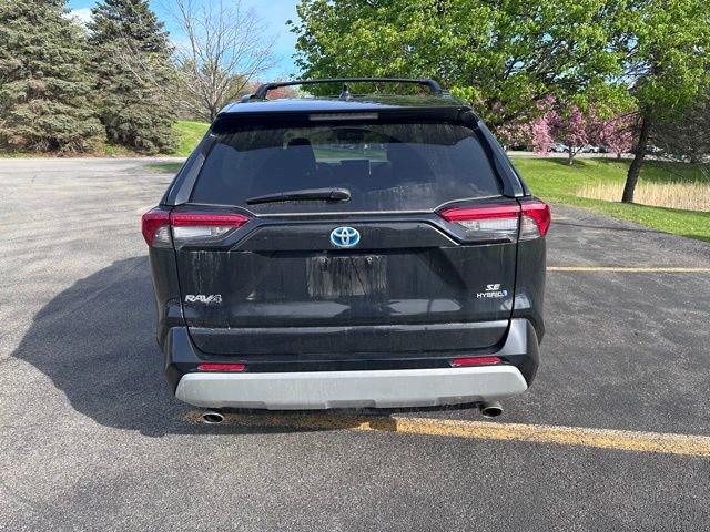 Used 2023 Toyota RAV4 SE w/ Convenience Package AWD/4WD image 4