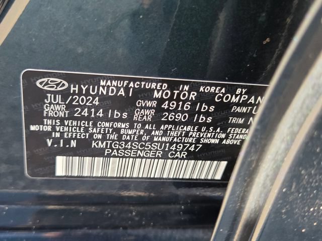 Used 2025 Genesis G70 2.5T AWD/4WD image 22