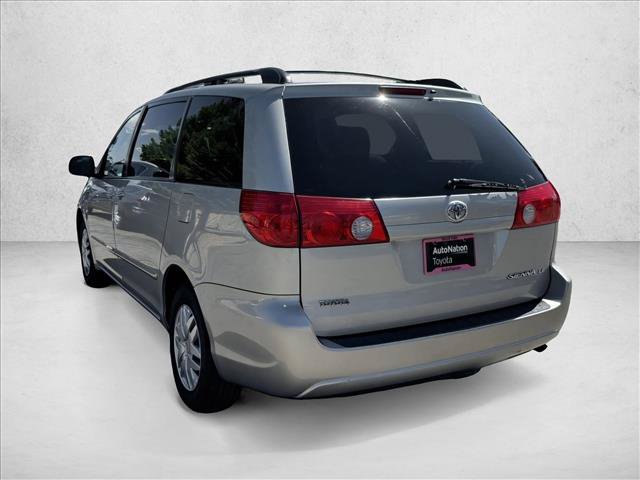 Used 2007 Toyota Sienna LE FWD image 5