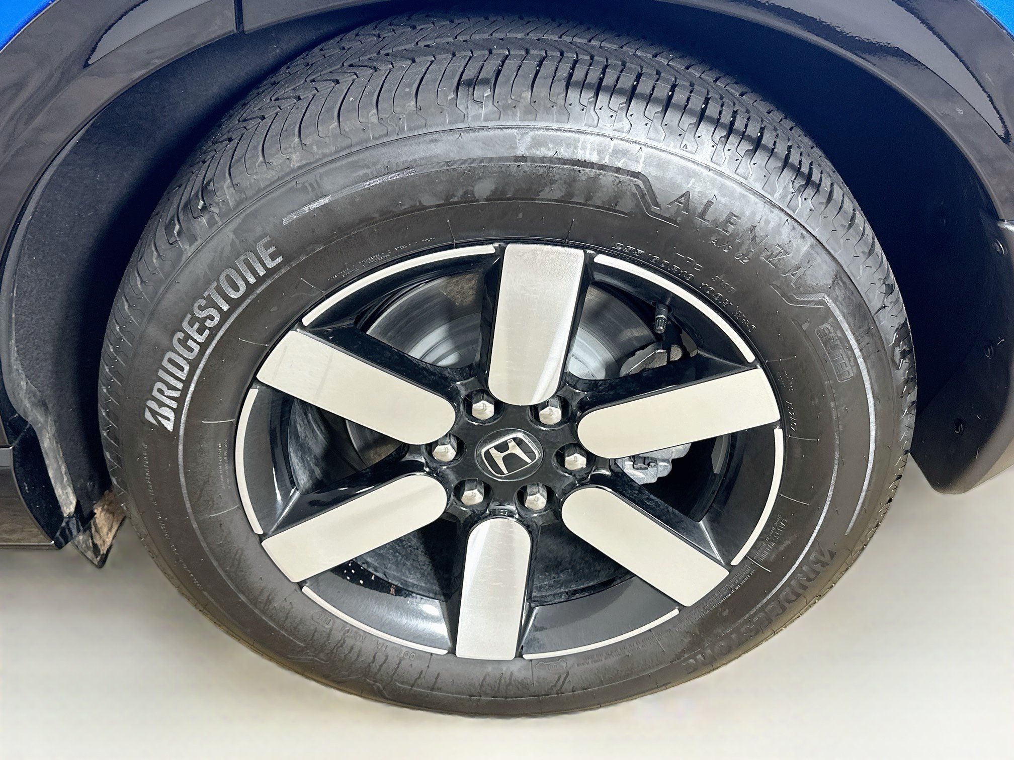Used 2025 Honda Prologue Touring image 11