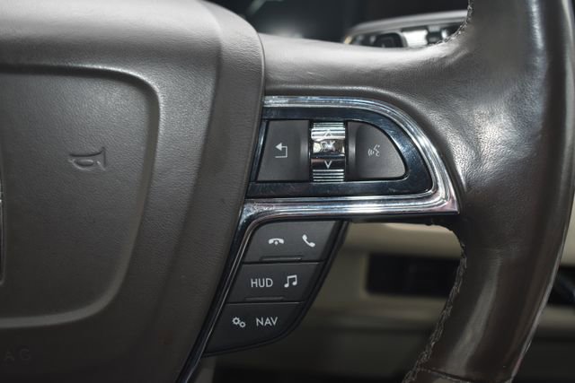 Used 2018 Lincoln Navigator L Reserve w/ Technology Package AWD/4WD image 27