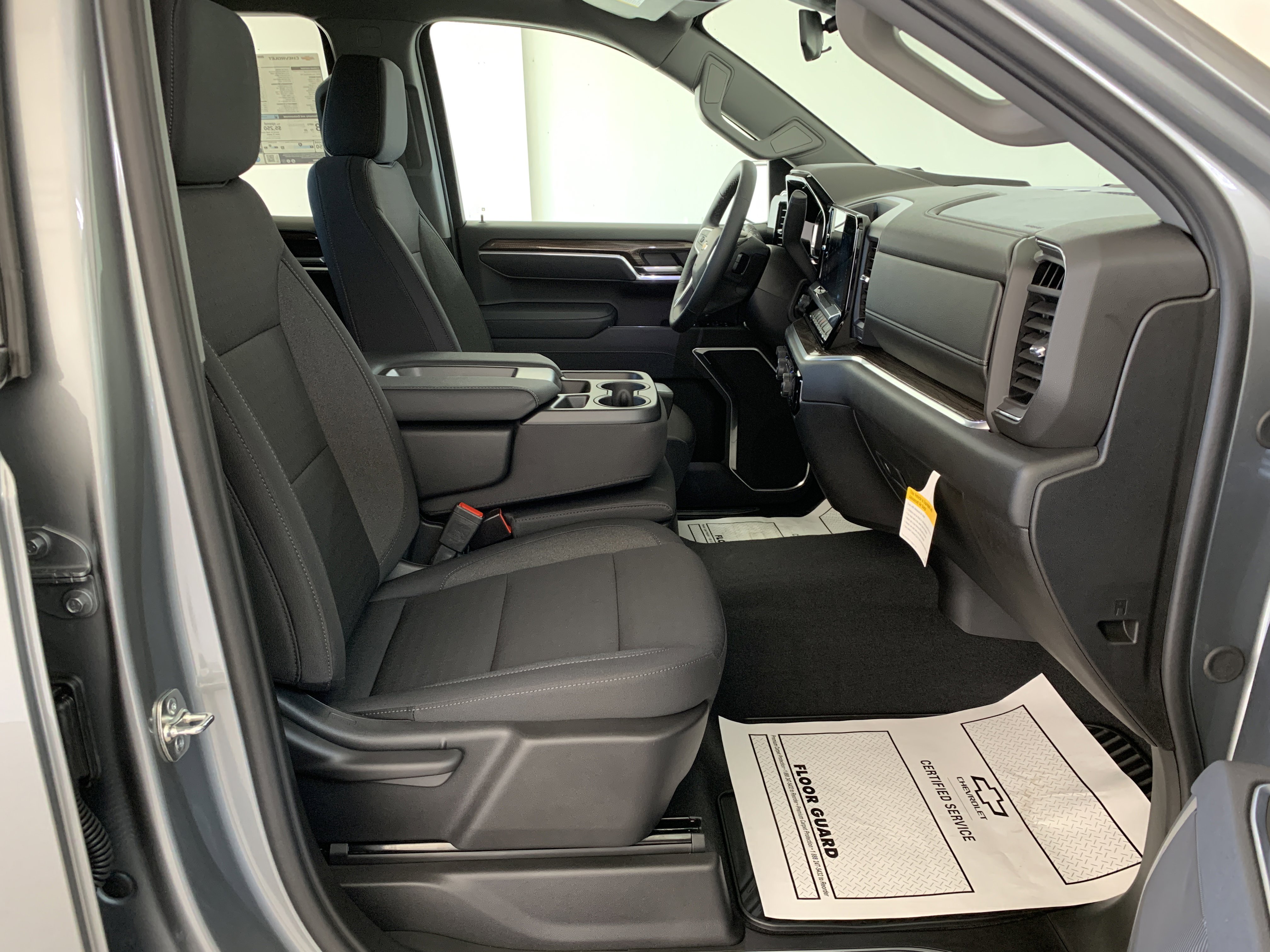 New 2026 Chevrolet Silverado 1500 LT image 33