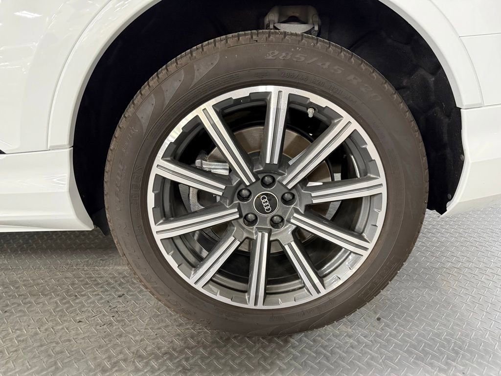 Used 2023 Audi Q7 2.0T Premium Plus AWD/4WD image 7