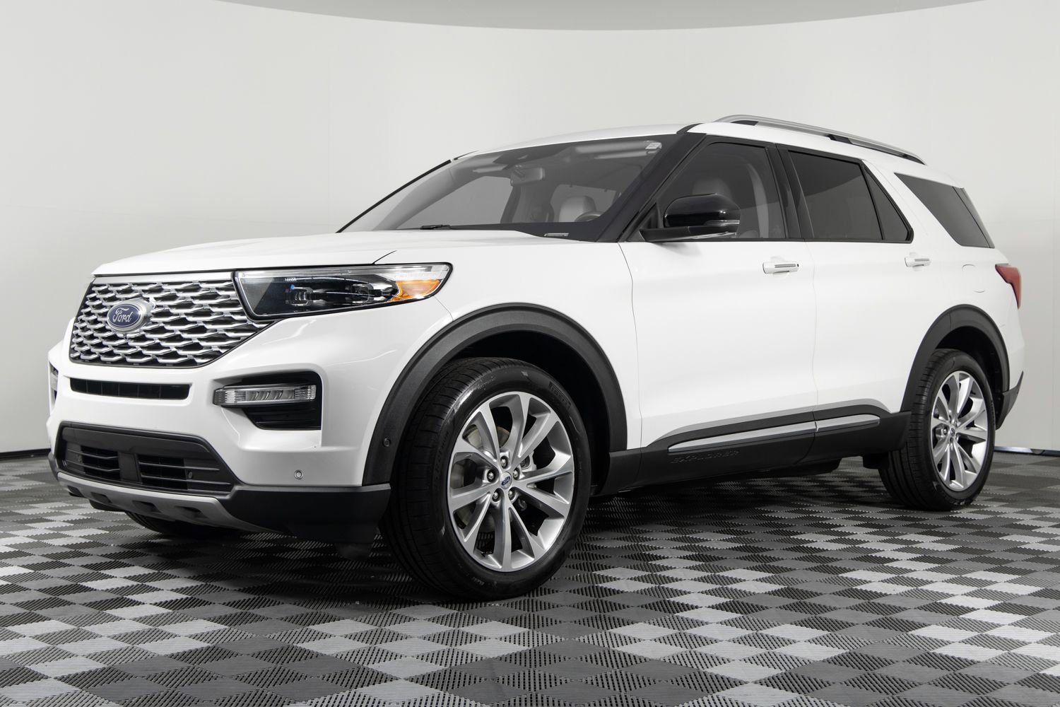 Used 2021 Ford Explorer Platinum w/ Equipment Group 601A
