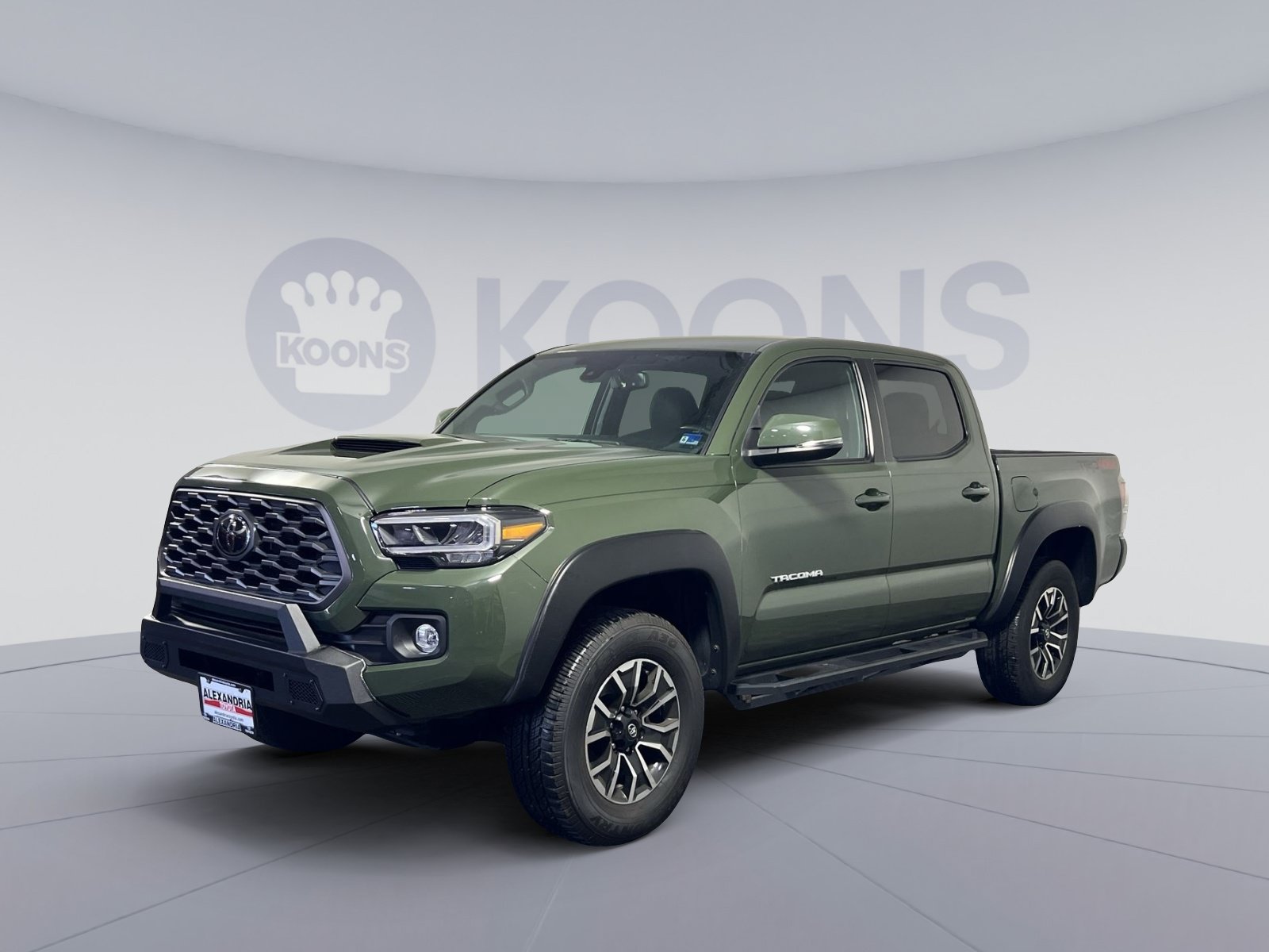 Used 2022 Toyota Tacoma TRD Sport w/ Technology Package AWD/4WD image 5