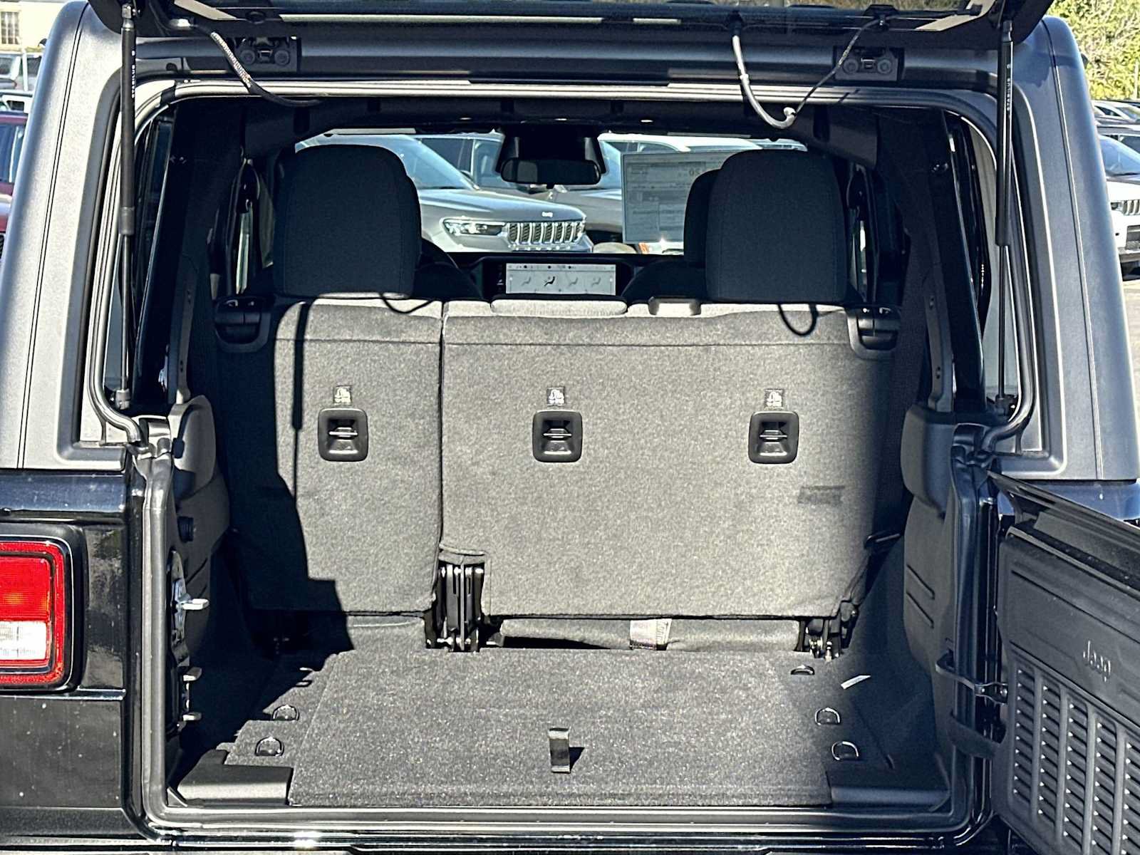 New 2026 Jeep Wrangler Unlimited Sport AWD/4WD image 18