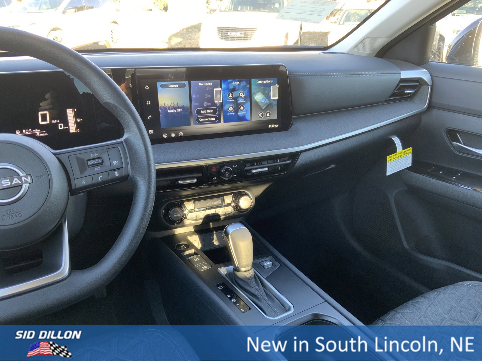 New 2026 Nissan Kicks SV w/ SV Premium Package image 7