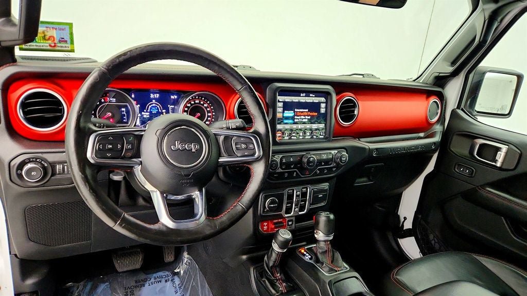 Used 2018 Jeep Wrangler Unlimited Rubicon AWD/4WD image 13