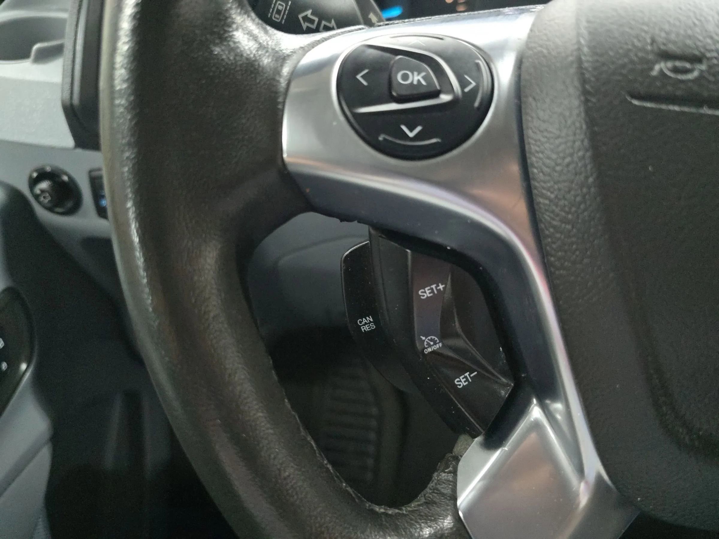 Used 2017 Ford Transit 150 XLT image 22