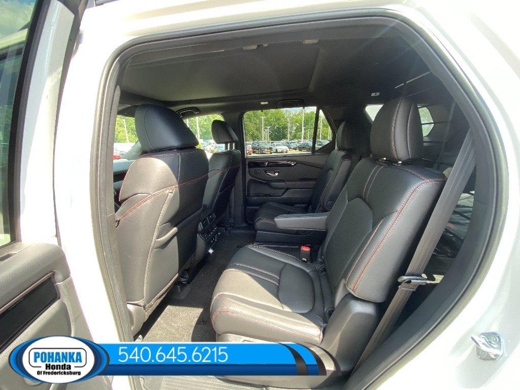 New 2026 Honda Pilot TrailSport image 17