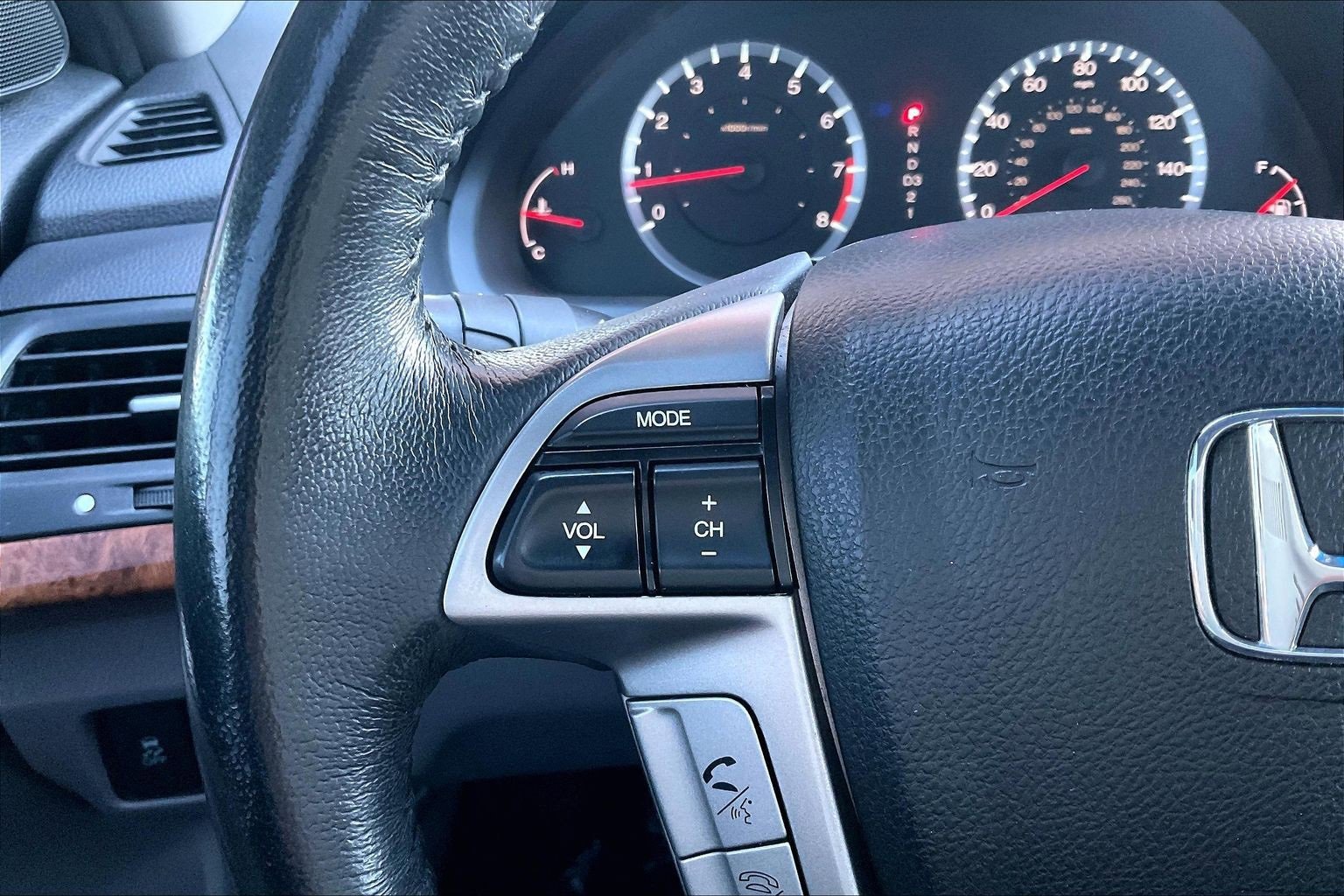 Used 2012 Honda Accord EX-L image 10