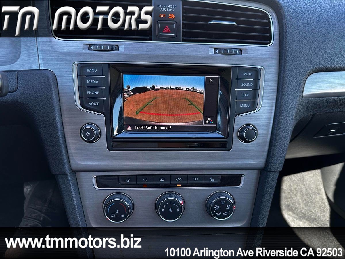 Used 2015 Volkswagen Golf SE FWD image 9
