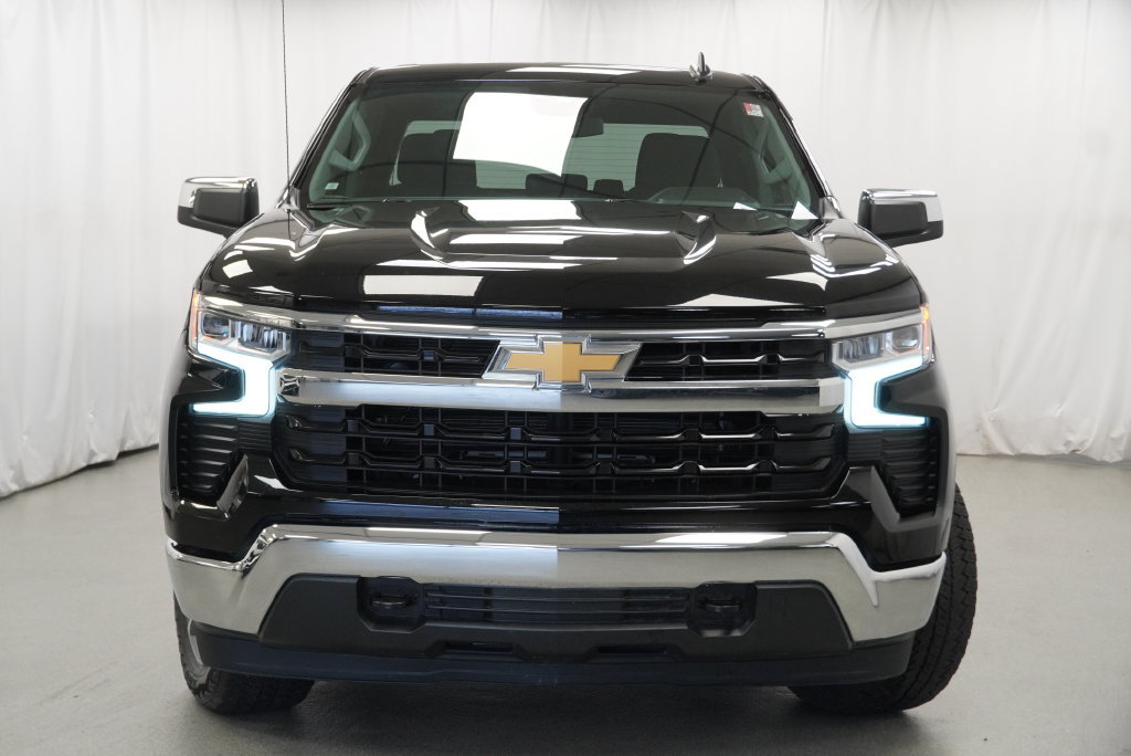 Certified 2024 Chevrolet Silverado 1500 LT AWD/4WD image 16