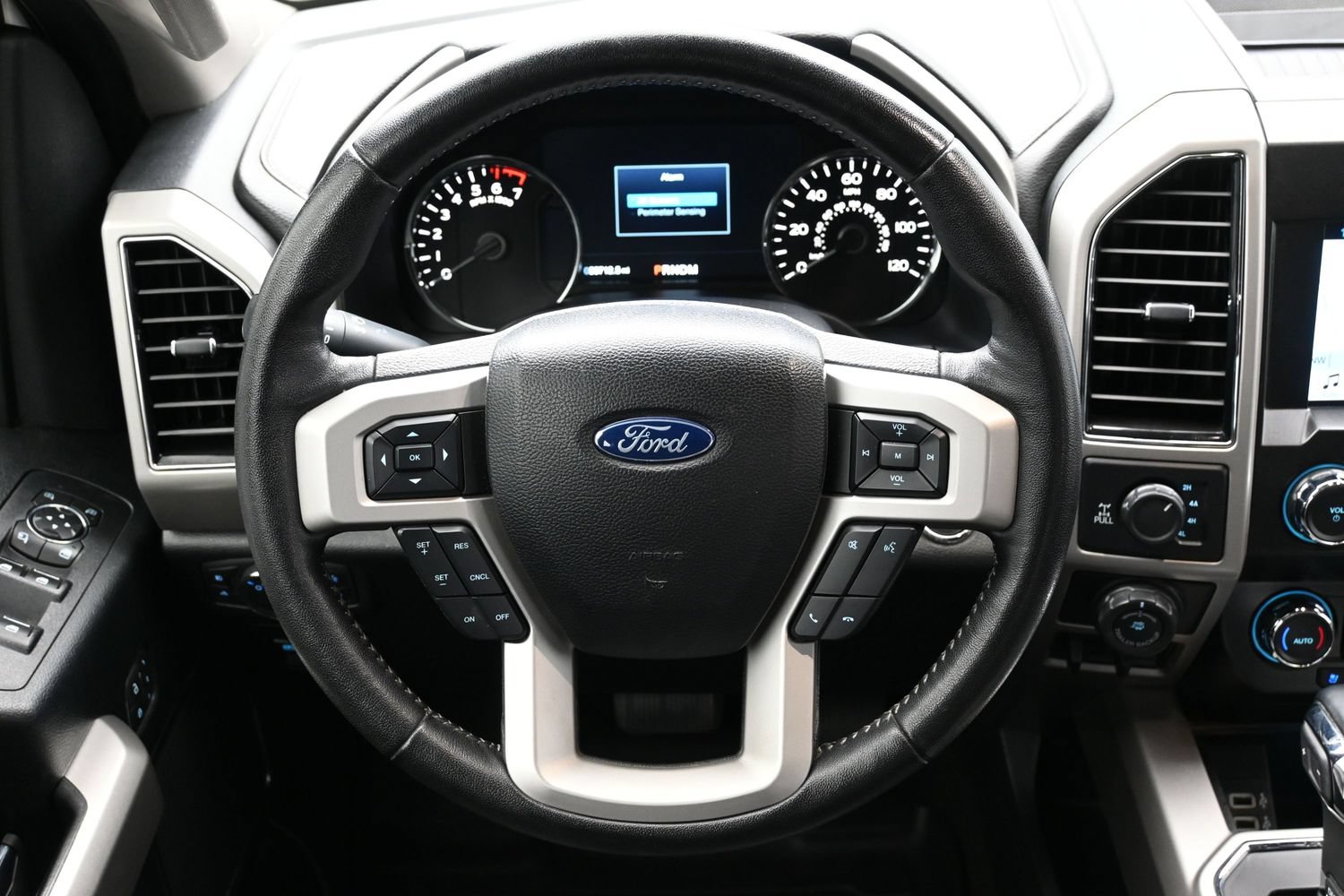 Used 2019 Ford F150 Lariat w/ Trailer Tow Package AWD/4WD image 15