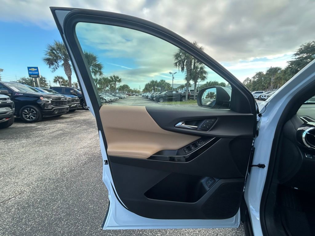 New 2026 Chevrolet Equinox ACTIV w/ Convenience Package III image 27