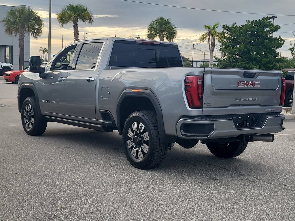 Used 2026 GMC Sierra 2500 Denali w/ Denali Reserve Package AWD/4WD image 3