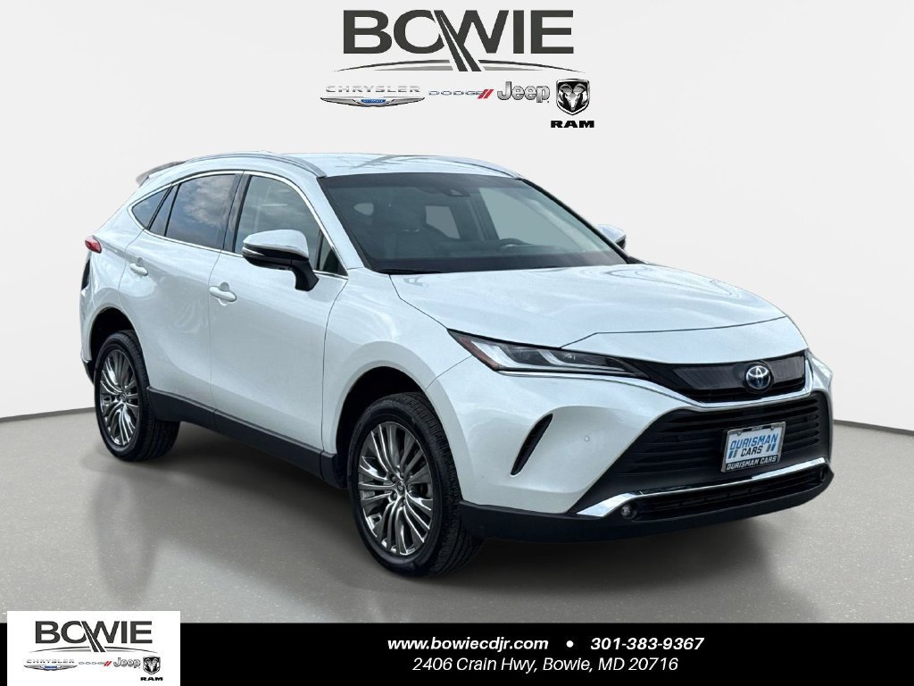 Used 2023 Toyota Venza XLE AWD/4WD image 1