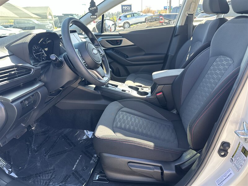Used 2025 Subaru Impreza 2.0i Sport AWD/4WD image 7