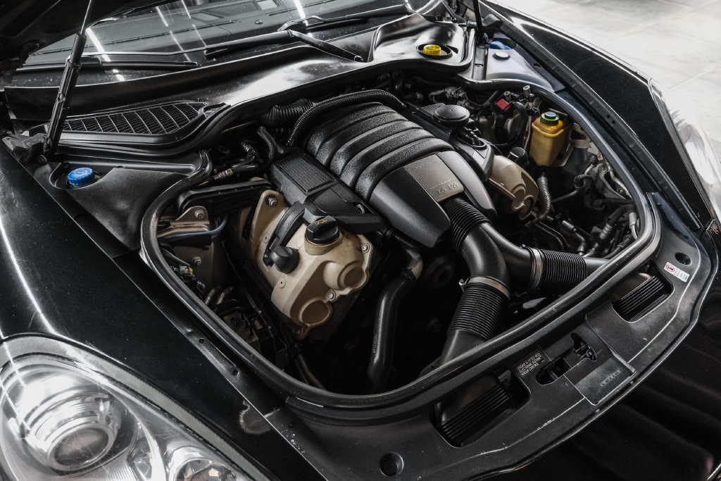 Used 2012 Porsche Panamera 4 image 57