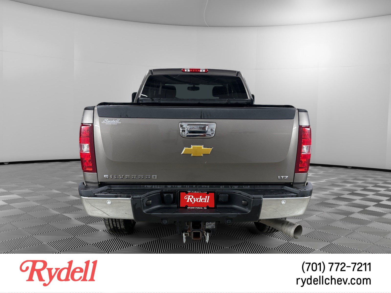 Used 2012 Chevrolet Silverado 2500 LTZ w/ LTZ Plus Package AWD/4WD image 4