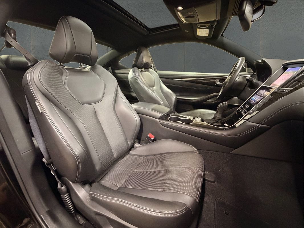 Used 2017 INFINITI Q60 3.0t AWD/4WD image 28