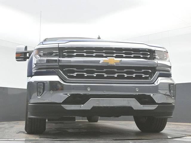 Used 2017 Chevrolet Silverado 1500 LTZ w/ LTZ Plus Package AWD/4WD image 30
