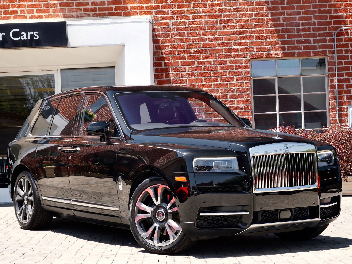 Certified 2022 Rolls-Royce Cullinan w/ Cullinan Package AWD/4WD image 21