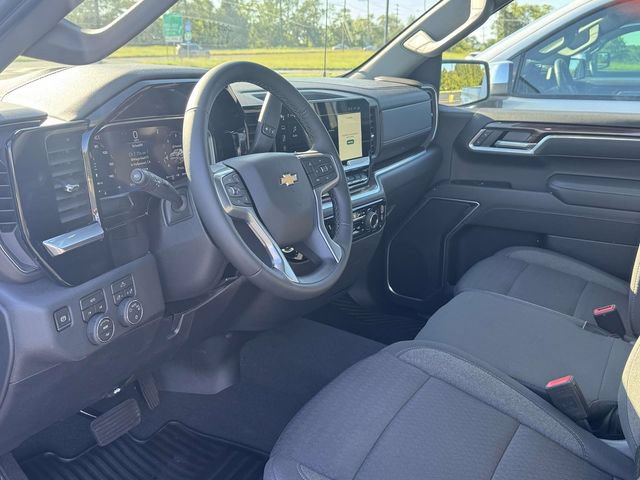 Used 2026 Chevrolet Silverado 1500 LT AWD/4WD image 29