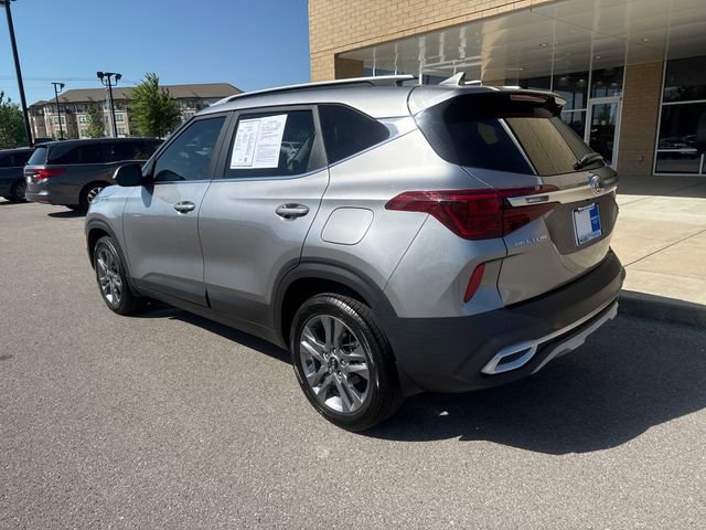Used 2021 Kia Seltos S FWD image 2
