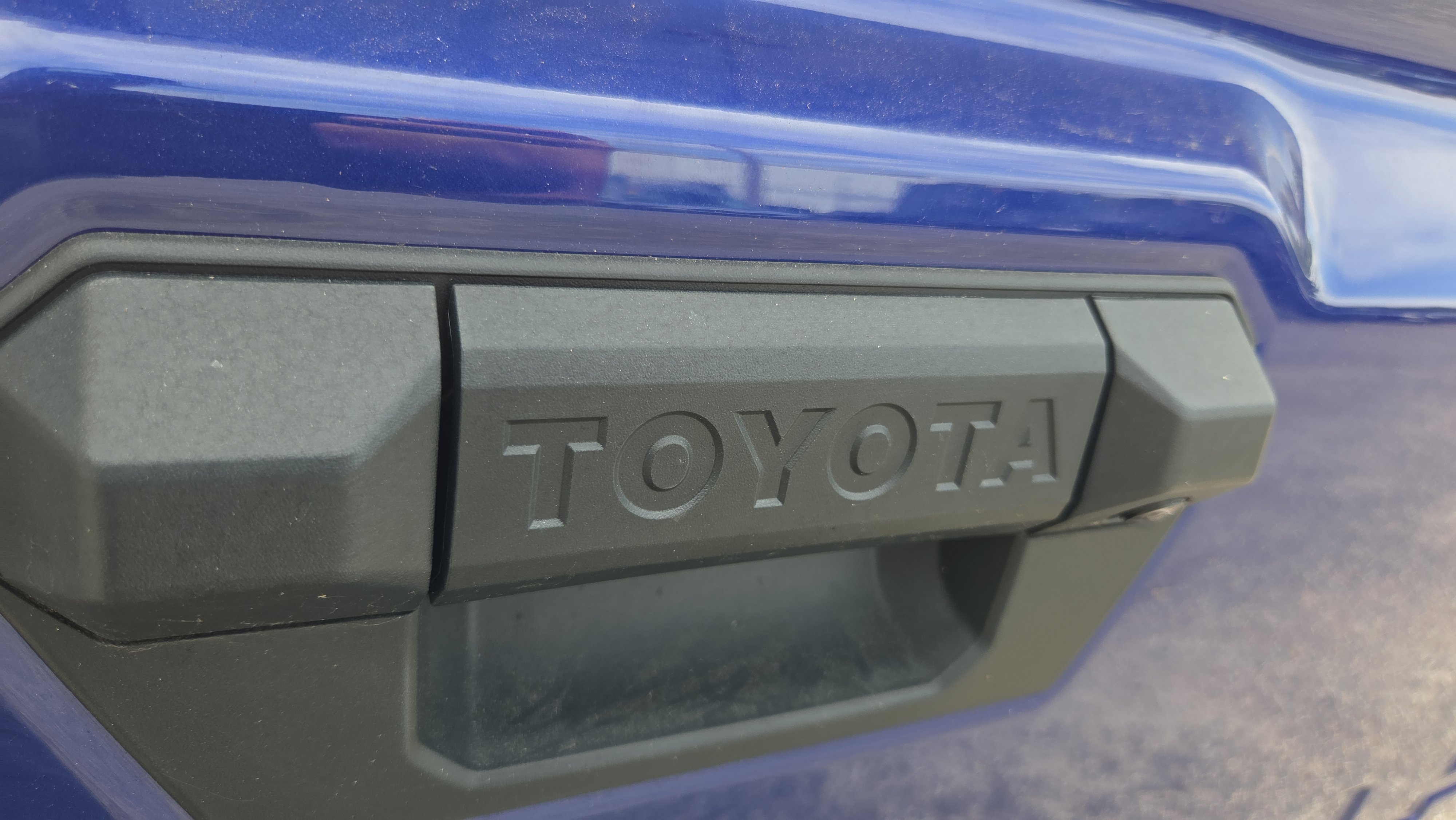 Used 2025 Toyota Tacoma SR5 RWD image 29