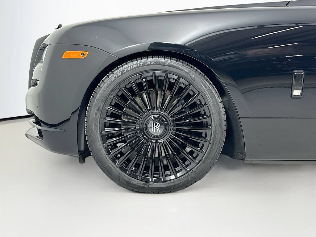 Used 2018 Rolls-Royce Dawn RWD image 17