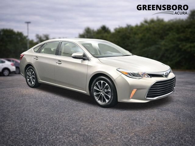 Used 2016 Toyota Avalon XLE Premium FWD image 1