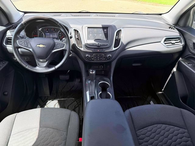 Used 2020 Chevrolet Equinox LT w/ Driver Convenience Package AWD/4WD image 15