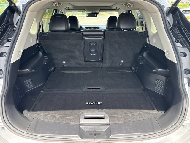 Used 2019 Nissan Rogue SL w/ Premium Package AWD/4WD image 13
