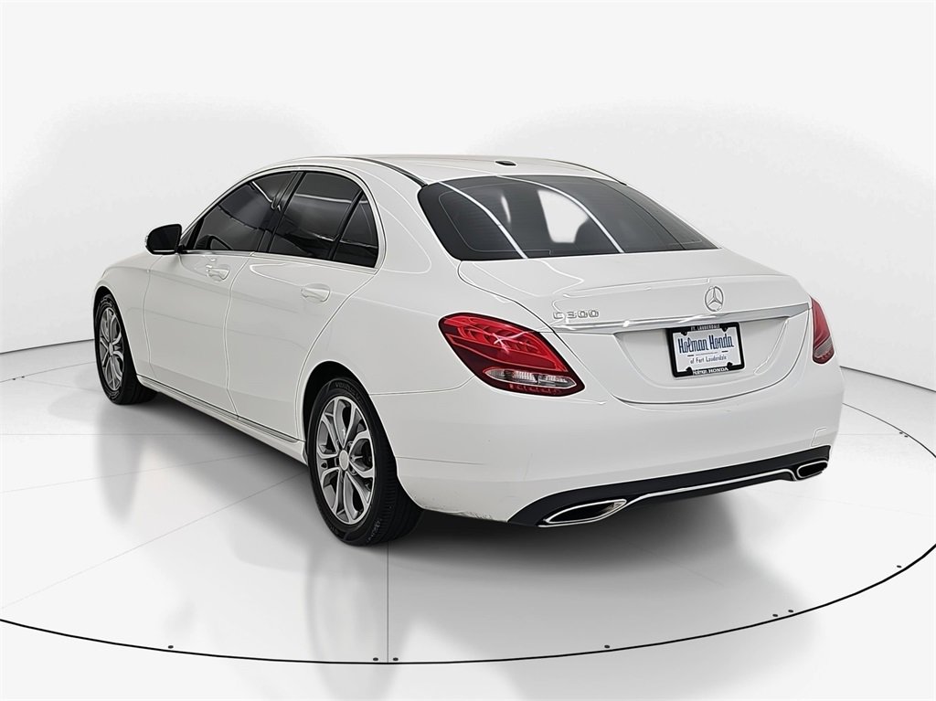 Used 2015 Mercedes-Benz C 300 Sedan image 8