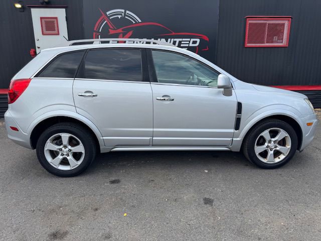 Used 2014 Chevrolet Captiva Sport LTZ FWD image 6