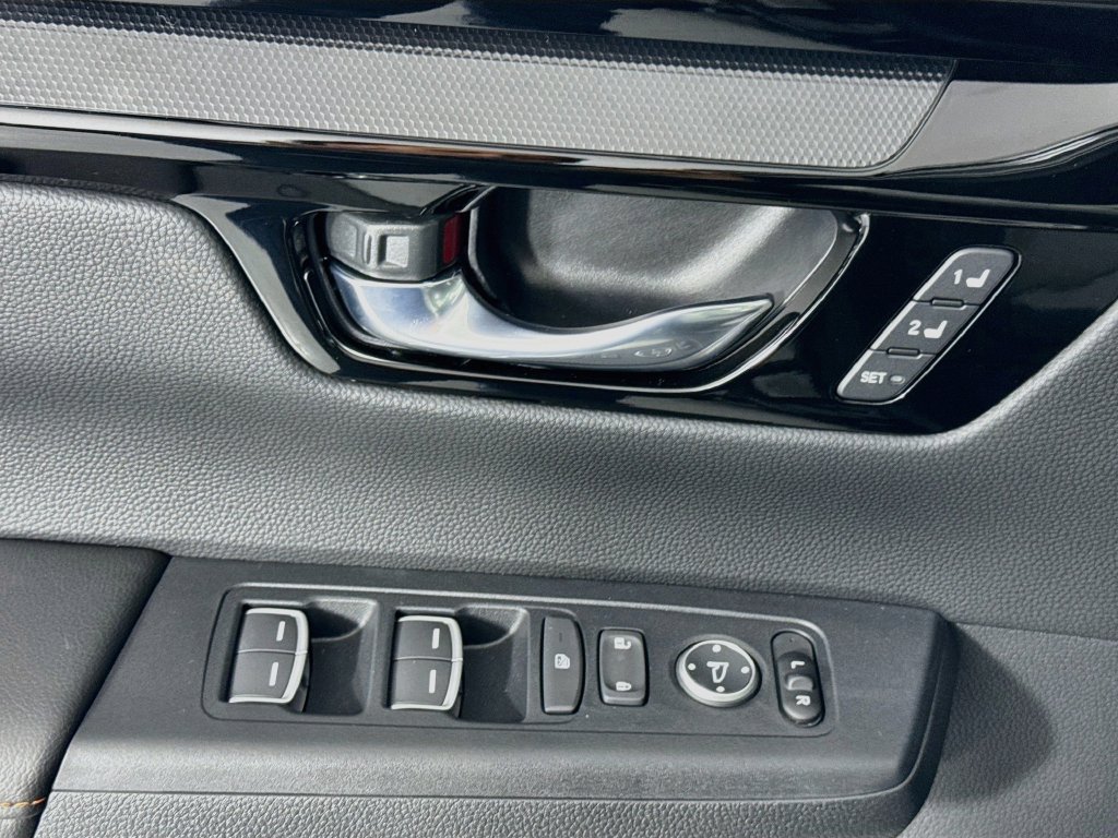 Used 2026 Honda CR-V Sport Touring image 24
