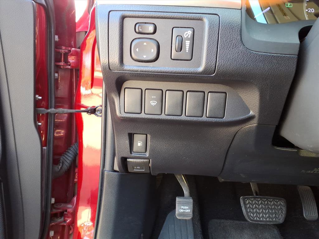 Used 2012 Lexus CT 200h Premium image 17