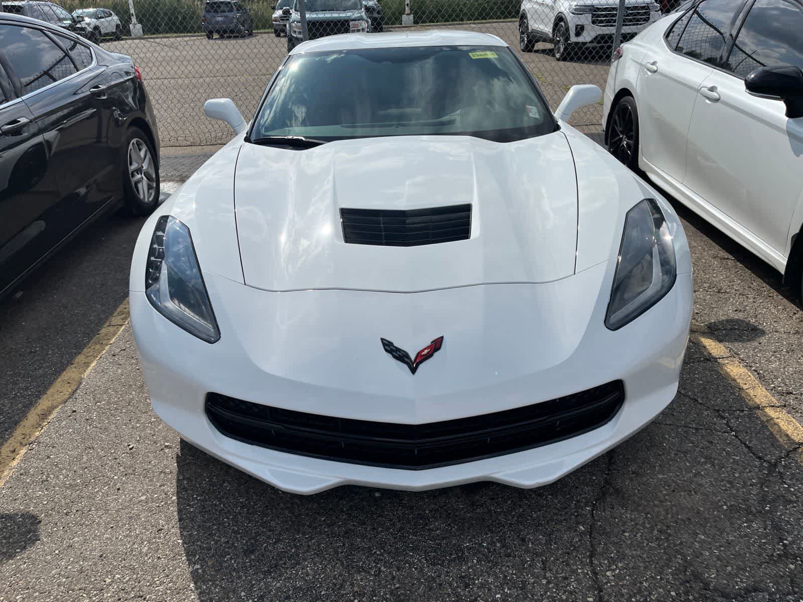 Used 2017 Chevrolet Corvette Stingray Coupe w/ Carbon Flash Badge Package RWD image 22