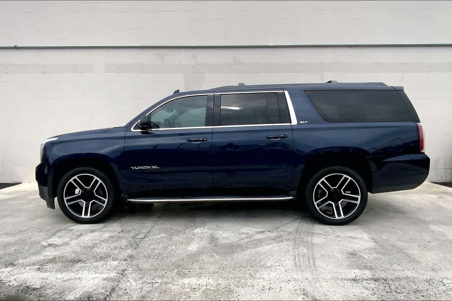 Used 2018 GMC Yukon XL SLT w/ Open Road Package image 4