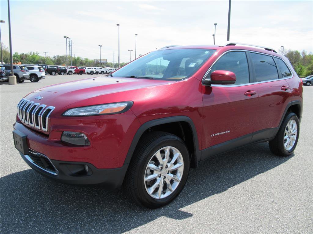 Used 2014 Jeep Cherokee Limited w/ Luxury Group image 3
