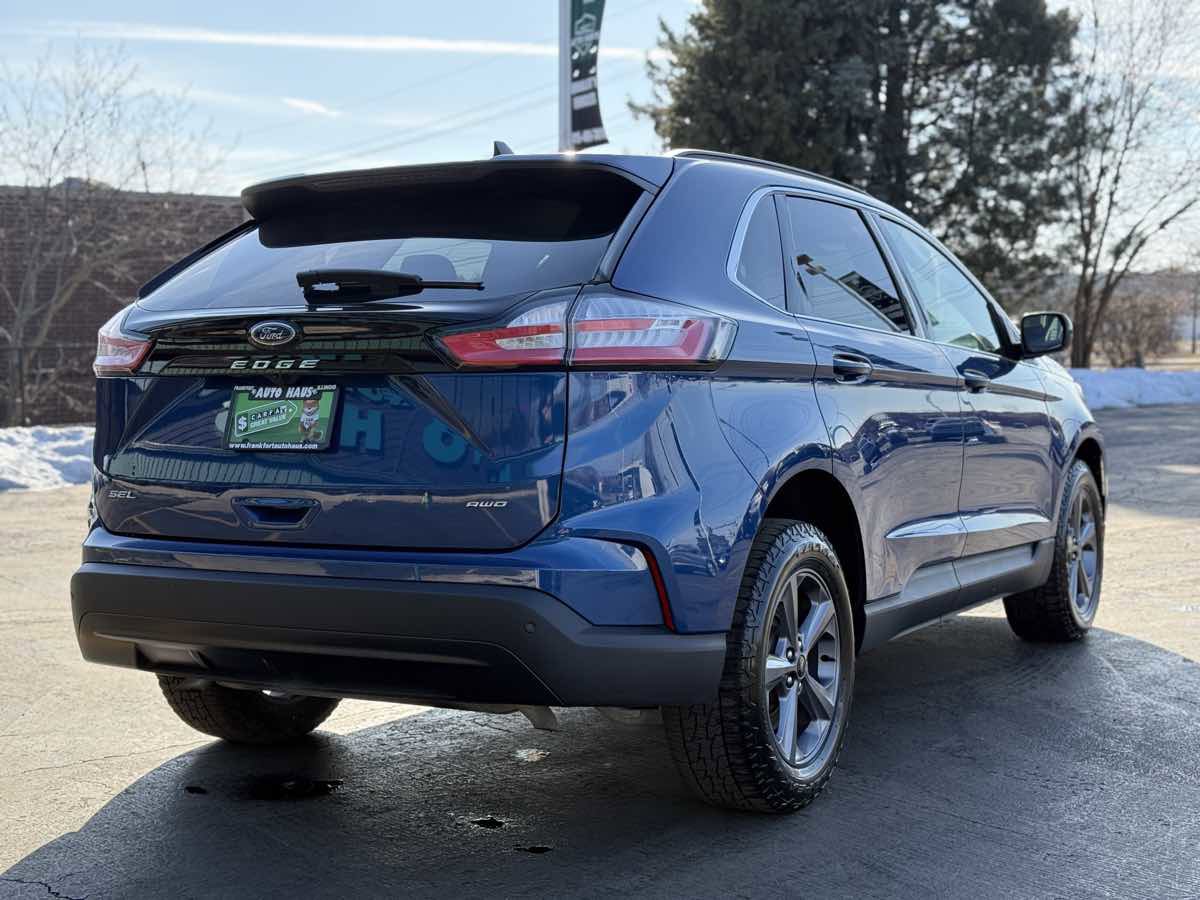 Used 2022 Ford Edge SEL w/ Sport Appearance Package image 9
