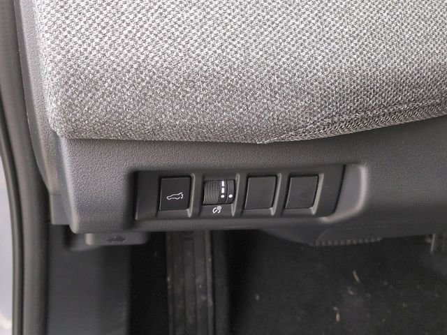 New 2026 Subaru Outback Limited AWD/4WD image 16