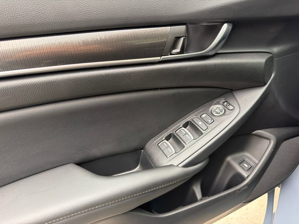 Used 2022 Honda Accord Sport image 28